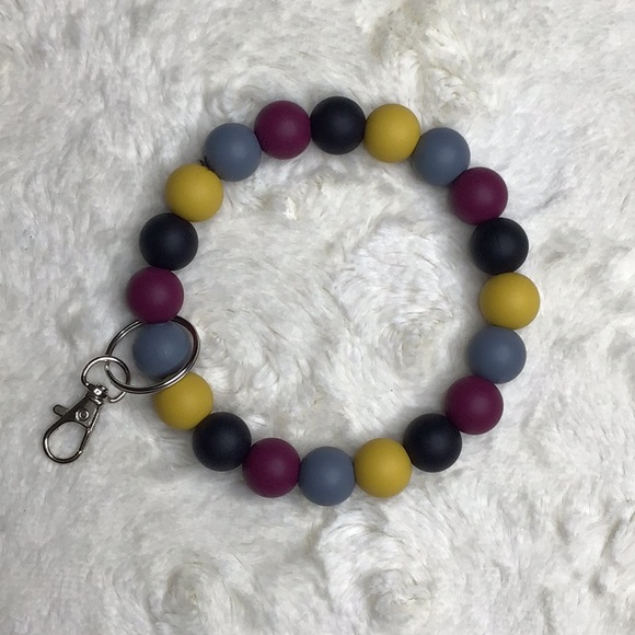 #173. Handmade Silicone bead wristlet. Made with bpa free 15mm silicone beads. - Picture 3 of 3